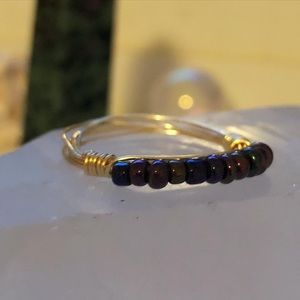 GLAS BEADED RING